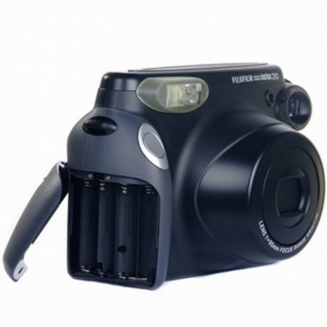 Fujifilm Instax 210 Sofortbildkamera (Blitz, Objektiv mit 2 Gruppen) - 4